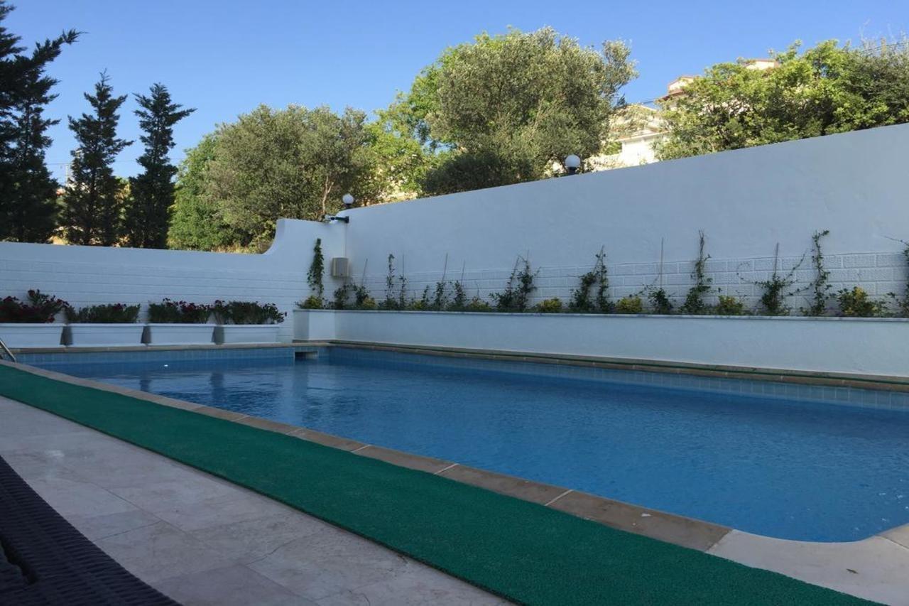 Cicek Apart Hotel Cesme Exterior photo